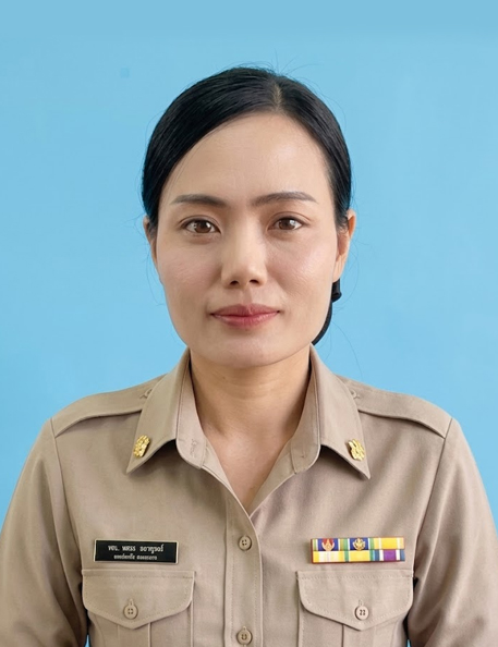 นางสาวนภาพร  สระแก้ว